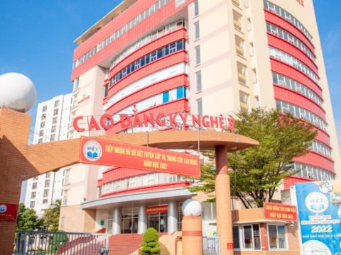 Cao đẳng Kỹ nghệ II