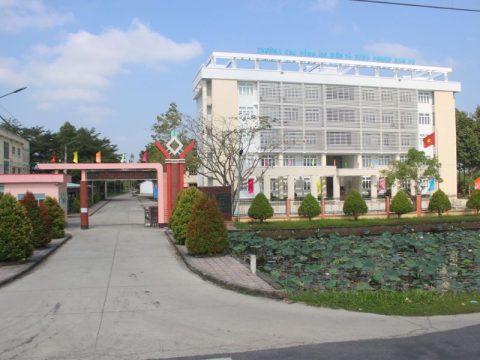 Trường Cao đẳng Cơ điện và Nông nghiêp Nam Bộ