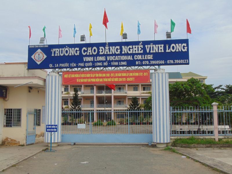 Trường Cao đẳng nghề Vĩnh Long