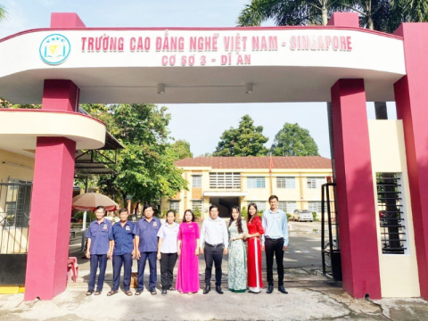 Trường Cao đẳng nghề Việt Nam - Singapore