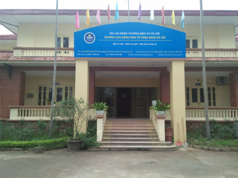 Trường Cao đẳng Kinh tế Công nghệ Hà Nội