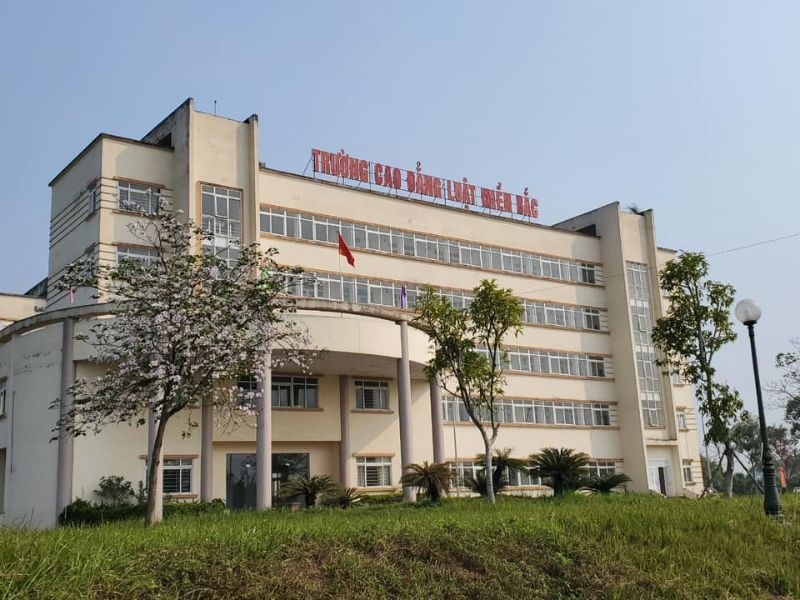 Trường Cao đẳng Luật miền Bắc