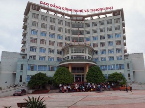 Trường Cao đẳng Công nghệ và Thương mại