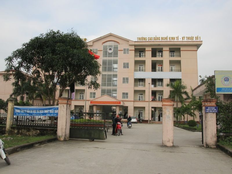 Trường CĐ nghề Kinh tế - Kỹ thuật số 1 Nghệ An