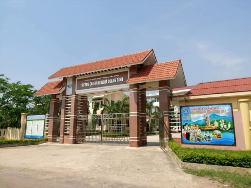 Trường Cao đẳng nghề Quảng Bình