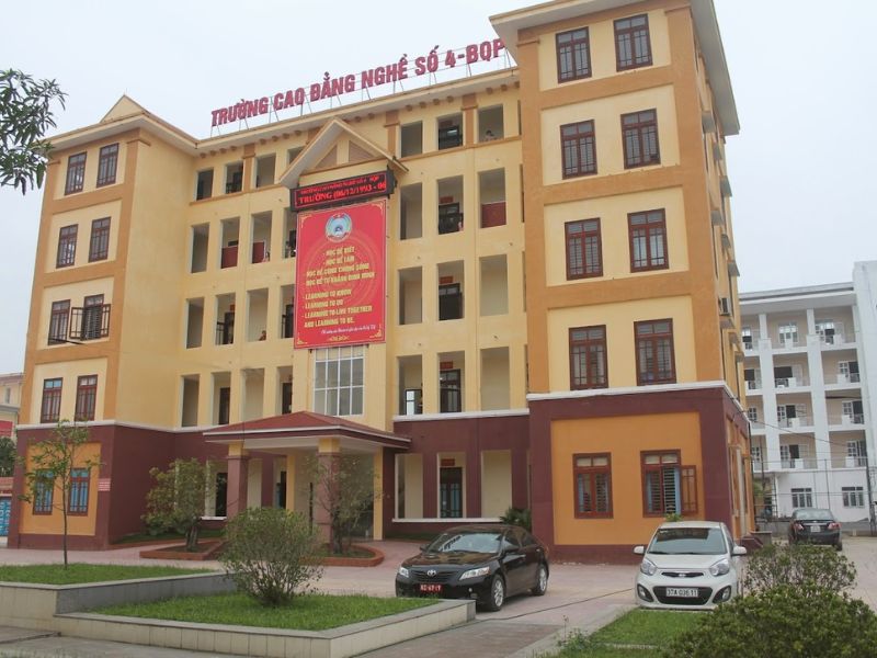 Trường Cao đẳng nghề số 4 - Bộ Quốc phòng