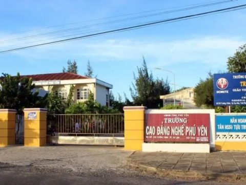 Trường Cao đẳng nghề Phú Yên