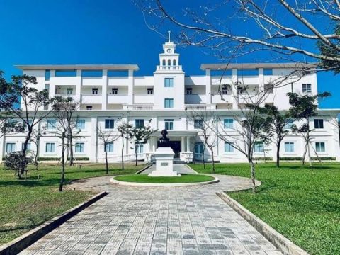 Trường Đại Học Phan Châu Trinh