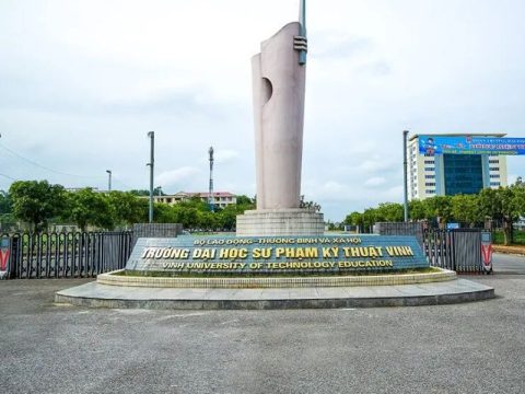 Trường Đại học Sư phạm Kỹ thuật Vinh