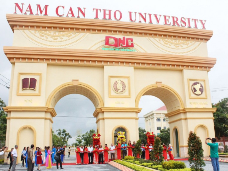 Trường Đại học Nam Cần Thơ